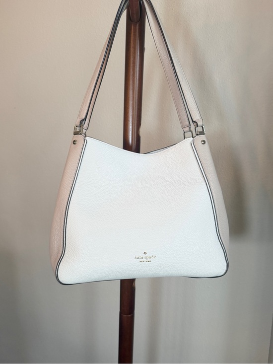 kate spade Handbags - Kate Spade New York Cream & Blush Pebbled Leather Hobo Bag